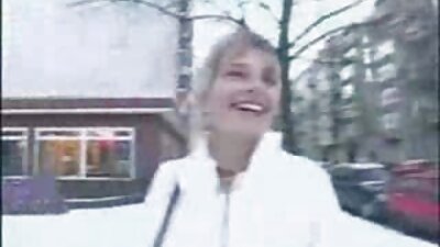 Poikasen kanssa mukava ohut elin on perseestä valkoinen jätkä